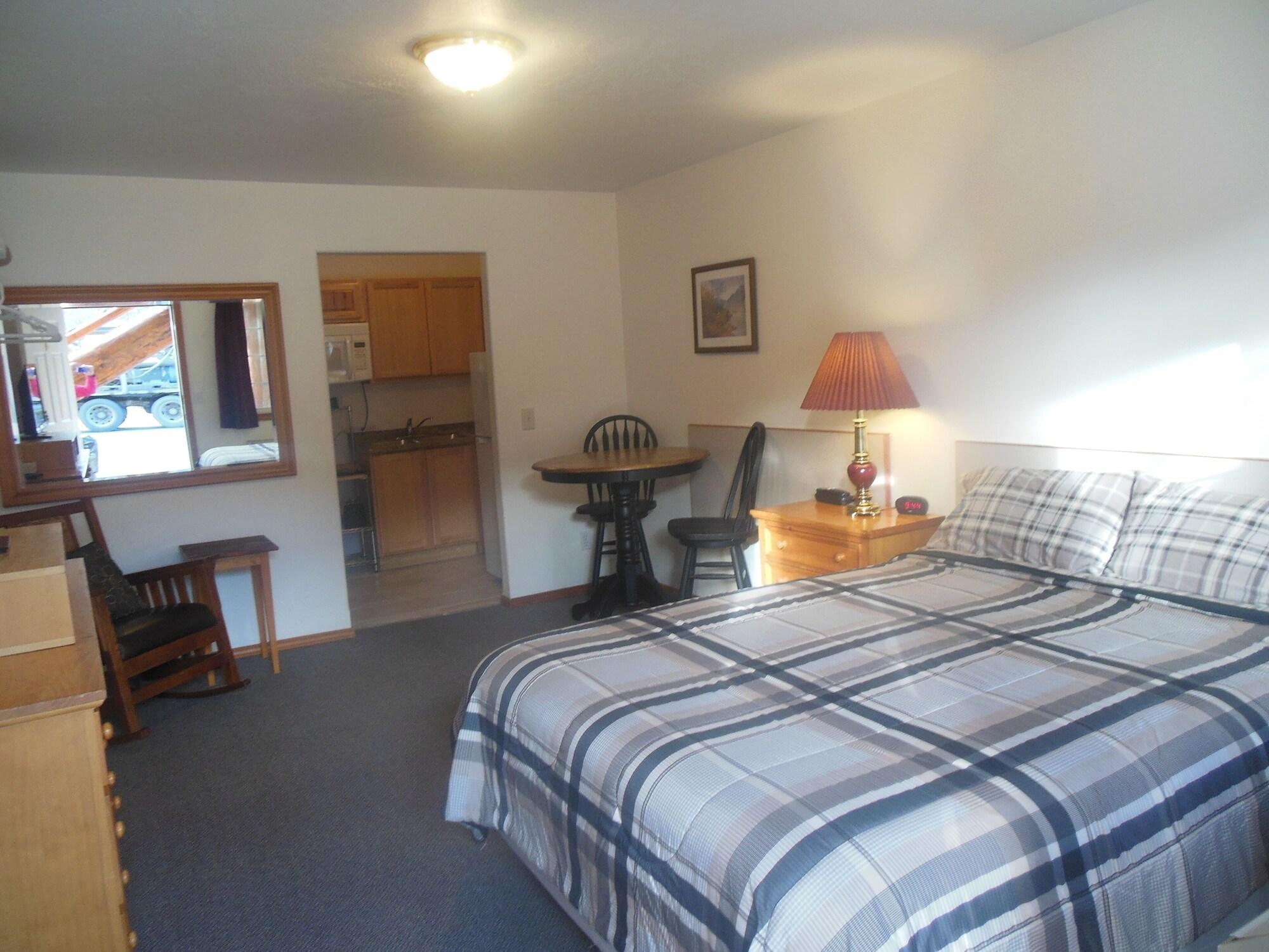 Clark Fork Lodge Exterior photo